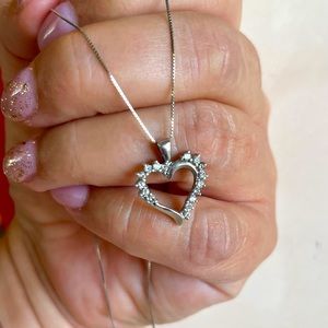 White gold diamond heart necklace